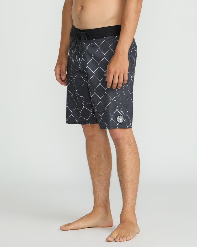 Misdormeaner Stoney 19" Boardshort - Black