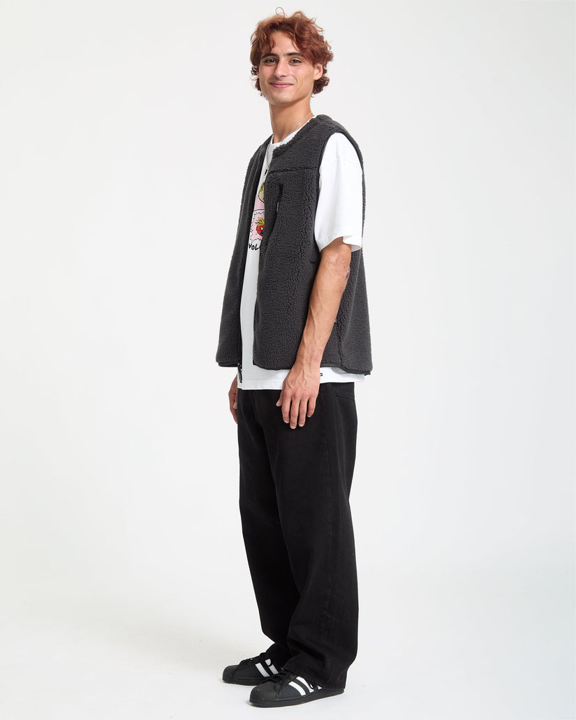 Arch Stone Vest - Asphalt Black