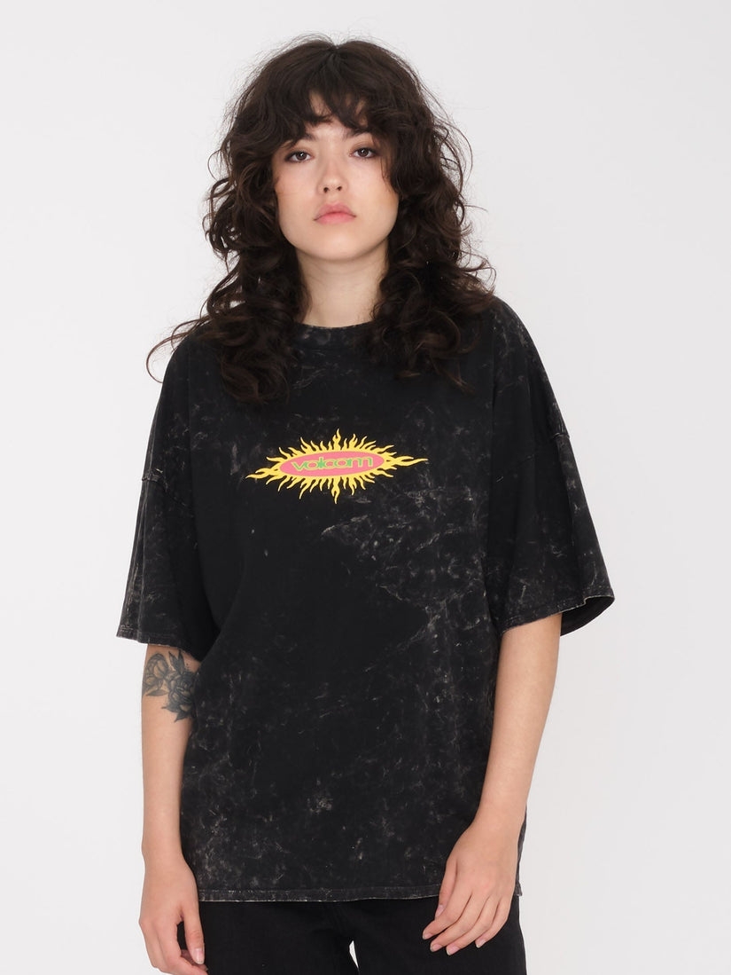 VOLTRIP TEE (B3512411_BLK) [F]