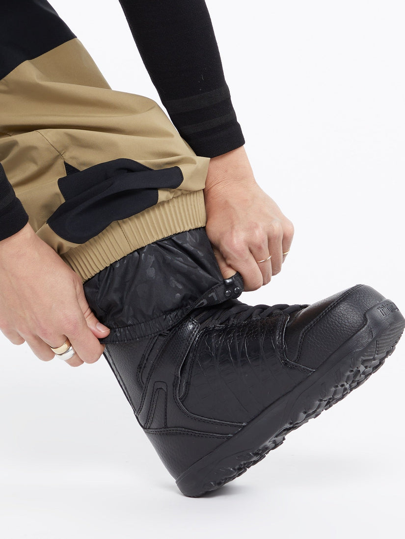 V.Co At Stretch Gore-Tex Trousers - DARK KHAKI (H1352402_DKA) [35]