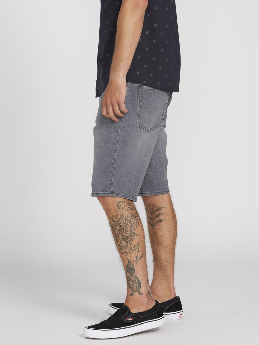 KINKADE DENIM SHORT (A2011702_GVN) [3]